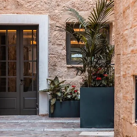 The Village Boutique And Naxxar