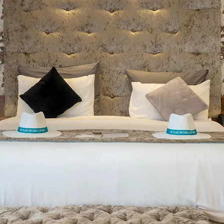Hotel The Village Boutique And 5*