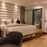 Ξενοδοχείο The Village Boutique And 5*