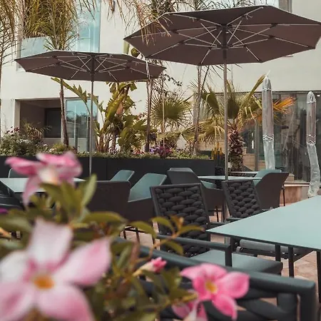 Hotell The Village Boutique And Naxxar