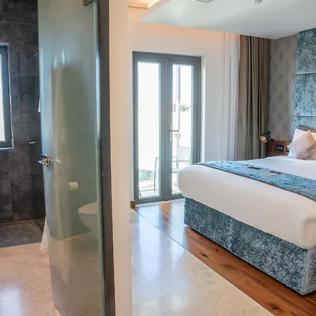 The Village Boutique And 5*