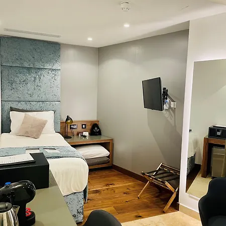 Hotel The Village Boutique And Naxxar