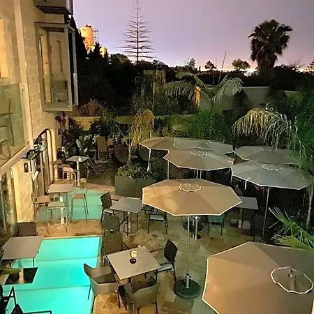 Hotell The Village Boutique And 5*