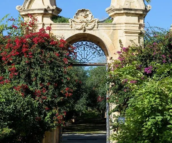 The Village Boutique&spa Hotel Naxxar