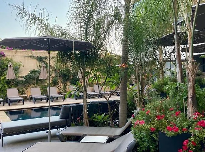 Hotel The Village Boutique And Naxxar