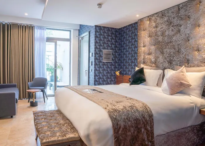 The Village Boutique And 5*