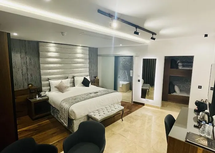 The Village Boutique And Naxxar