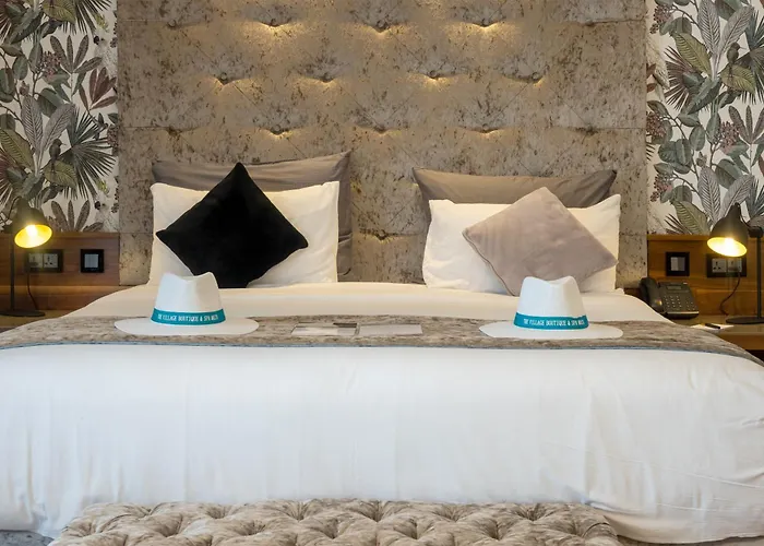 Hotel The Village Boutique And 5*